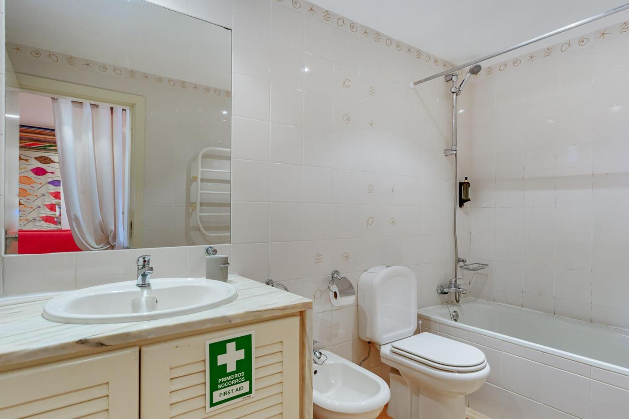 Golden 1 Bdr Flat W/ Balcony & Pool By Lovelystay Cabanas De Tavira Ngoại thất bức ảnh