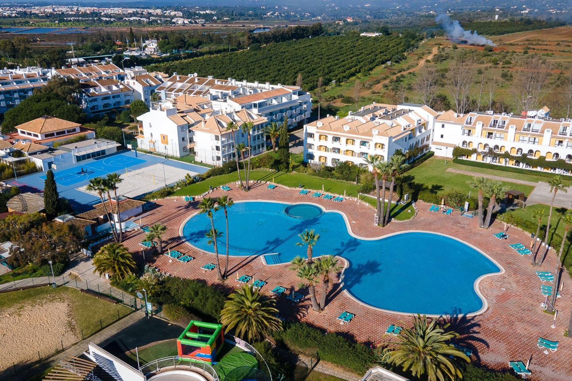 Golden 1 Bdr Flat W/ Balcony & Pool By Lovelystay Cabanas De Tavira Ngoại thất bức ảnh